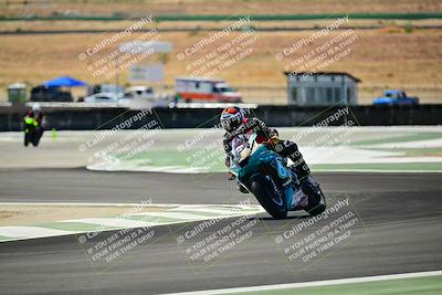 media/Sep-07-2025-TrackXperience (Sun) [[ee17e62fad]]/Level 2/Session 4 (Lower Chicane)/